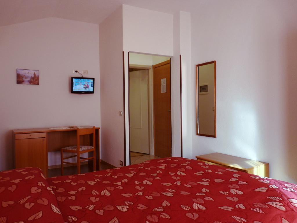 Hotel La Rosa Teglio Exteriör bild