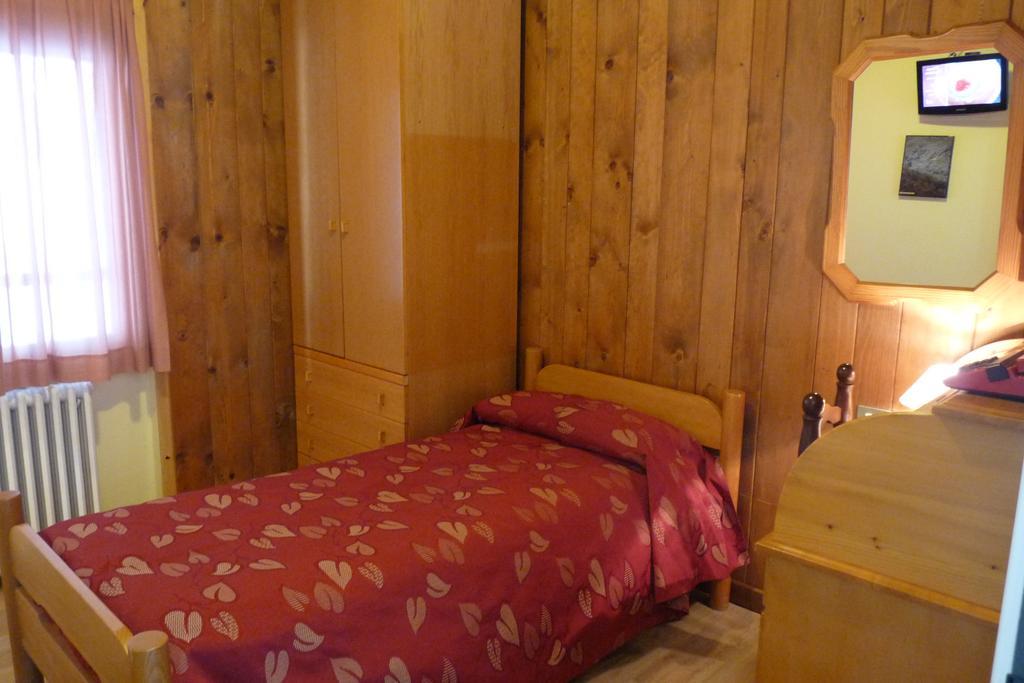 Hotel La Rosa Teglio Exteriör bild